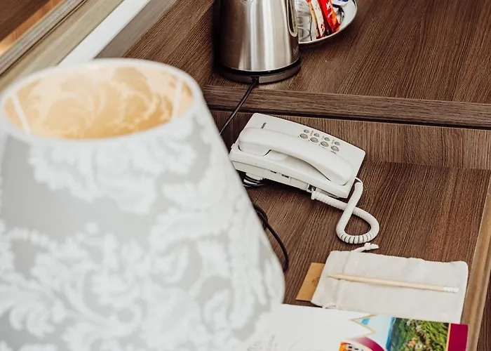 Buczynski Medical & מלון